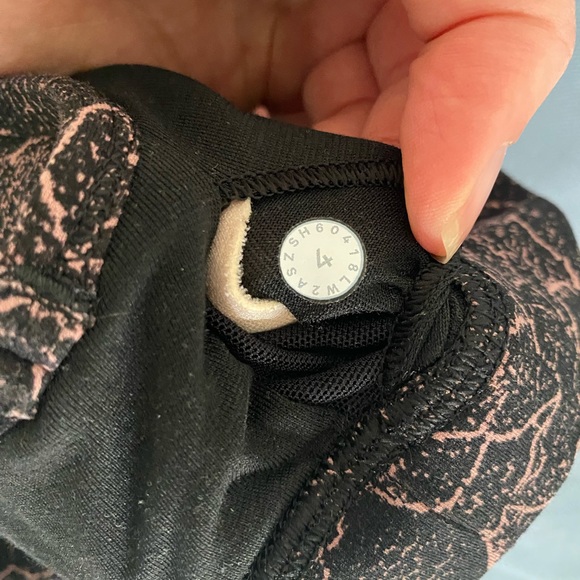 Lululemon Flow Y bra *nulu - Picture 7 of 7